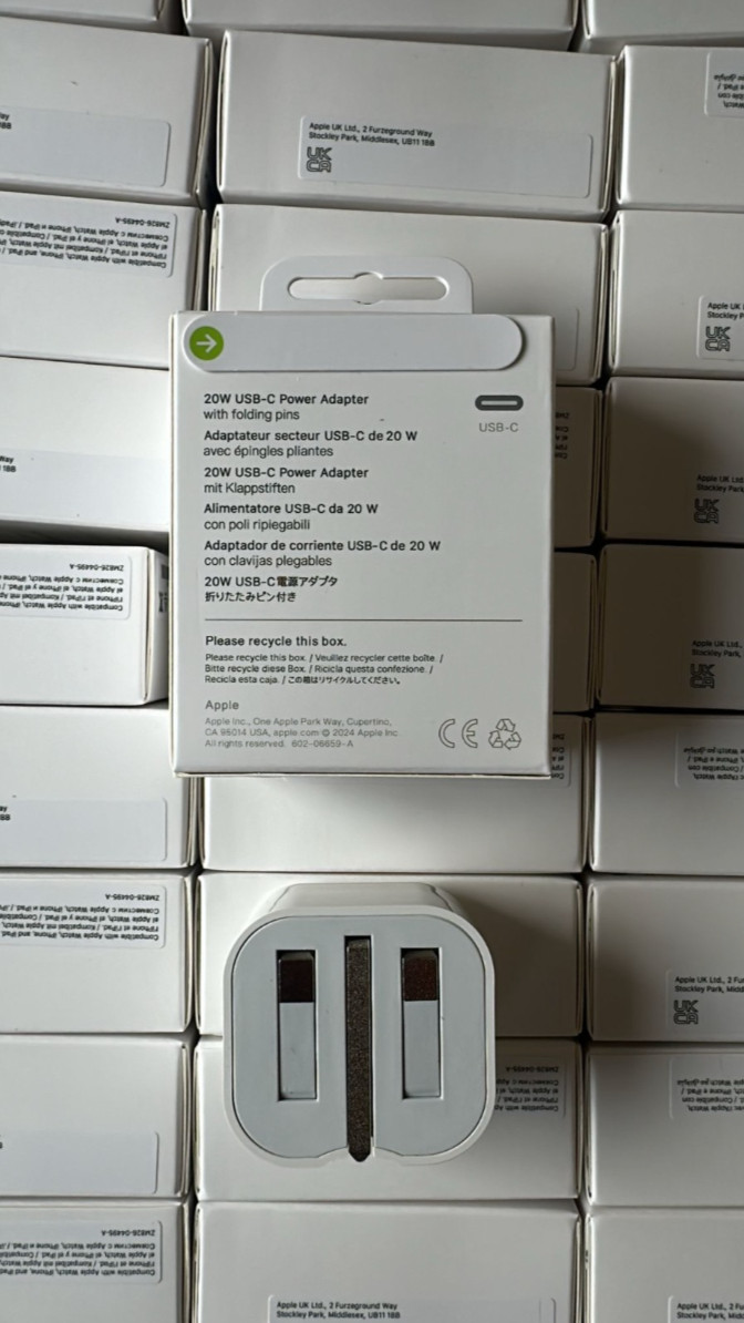 Apple 20W USB-C Power Adapter