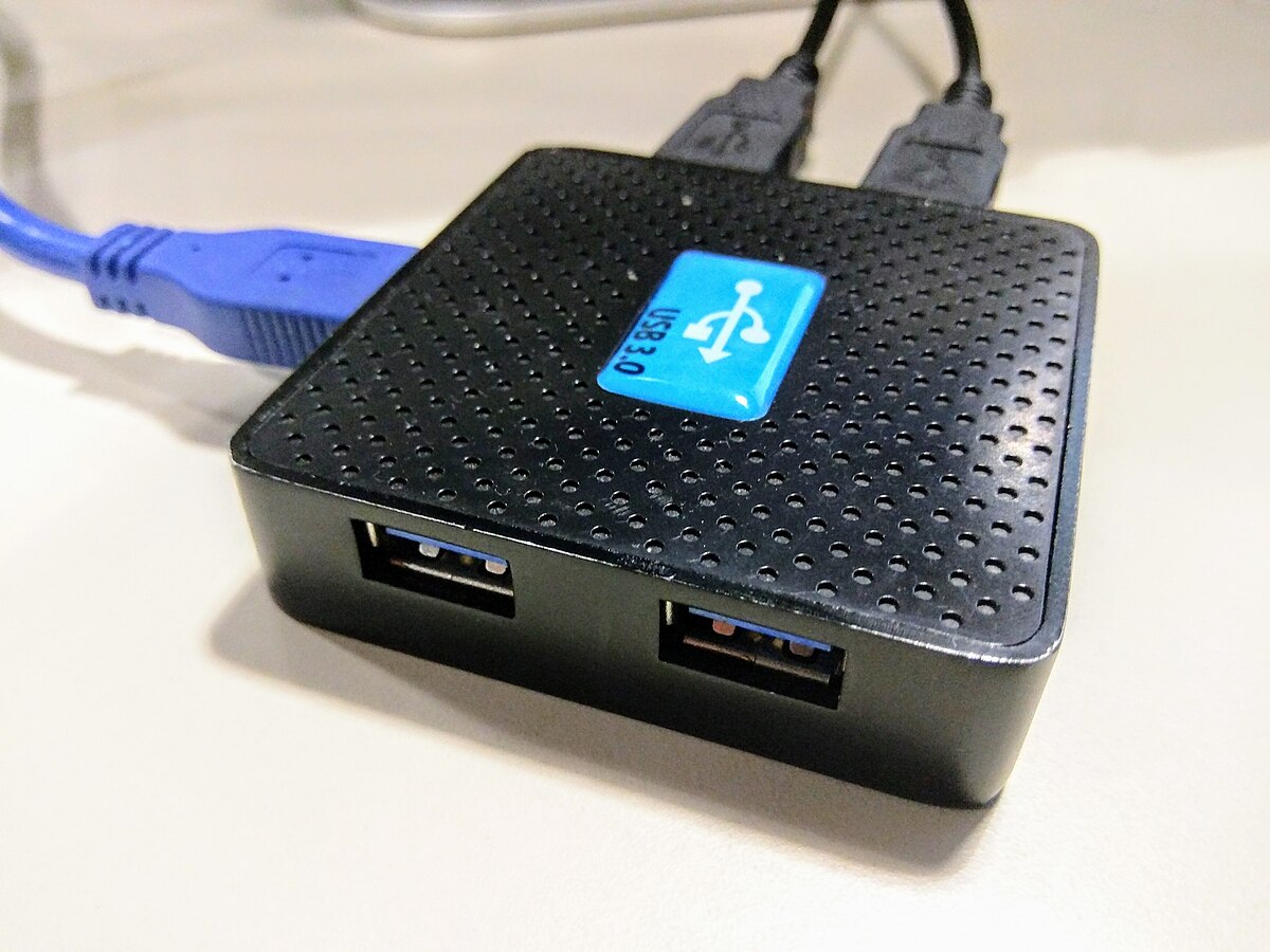 UGREEN 4-Port USB 3.0 Hub