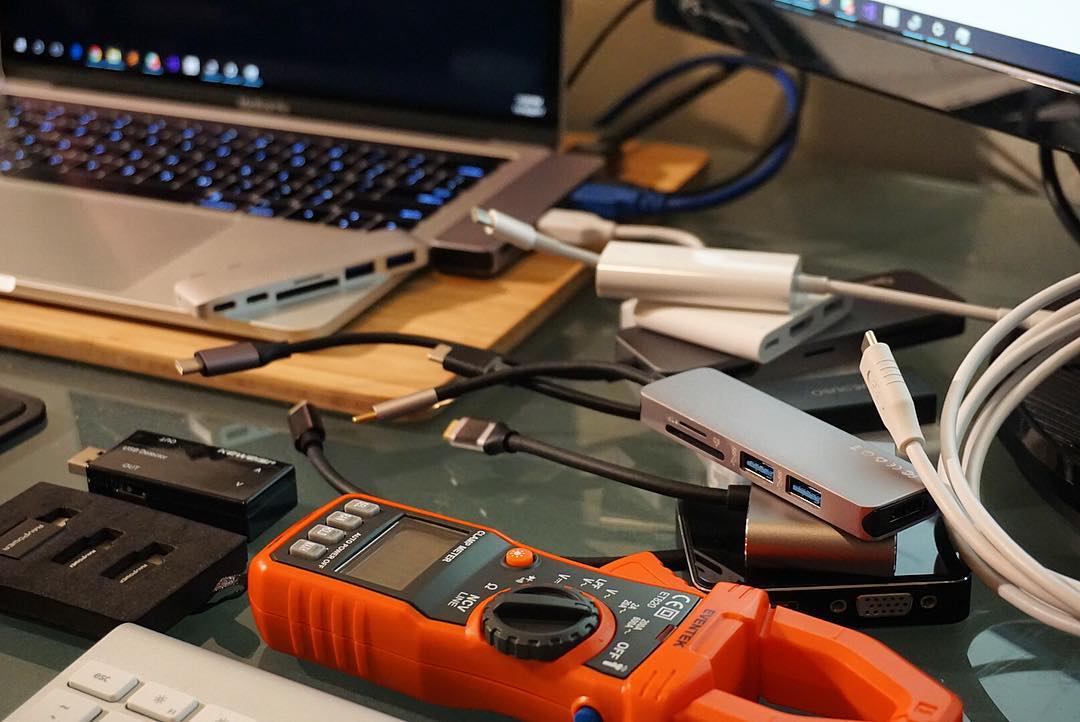 UGREEN 9-in-1 USB-C Hub