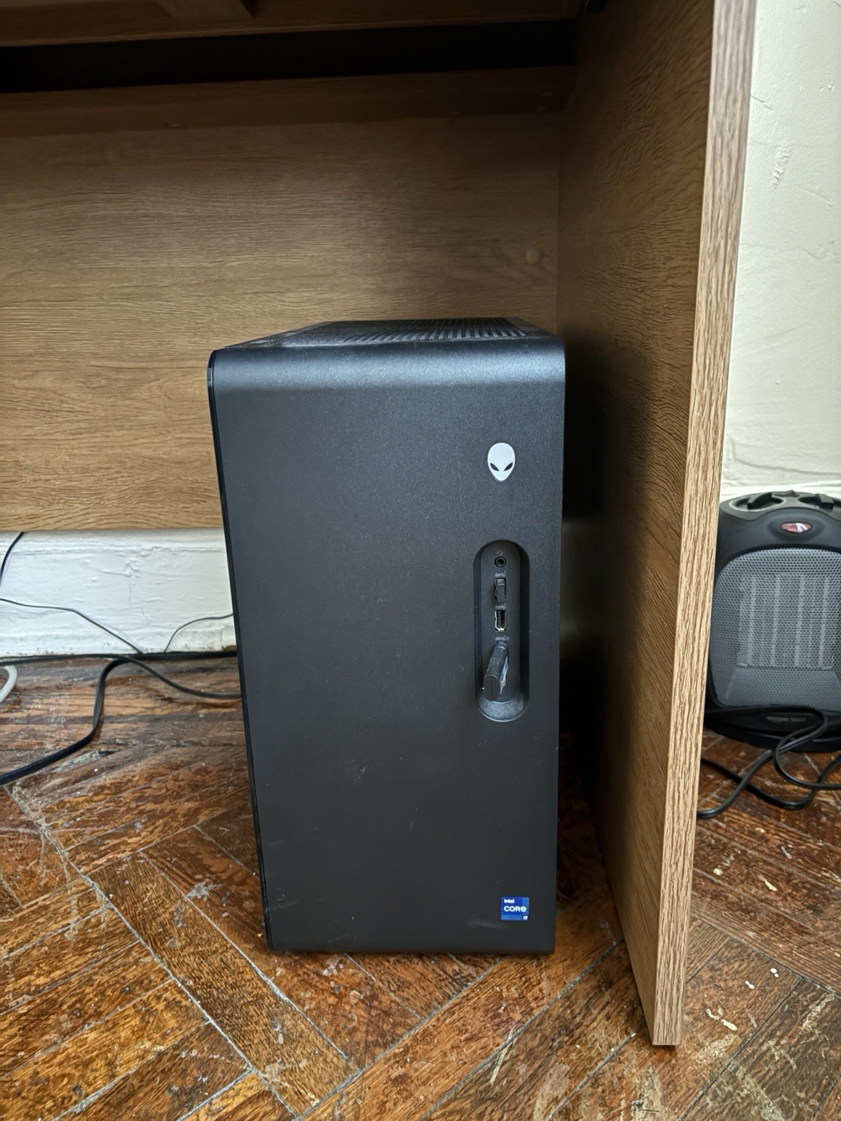 Alienware Aurora R16