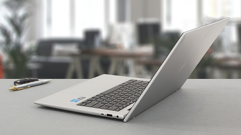 HP EliteBook 840 G9