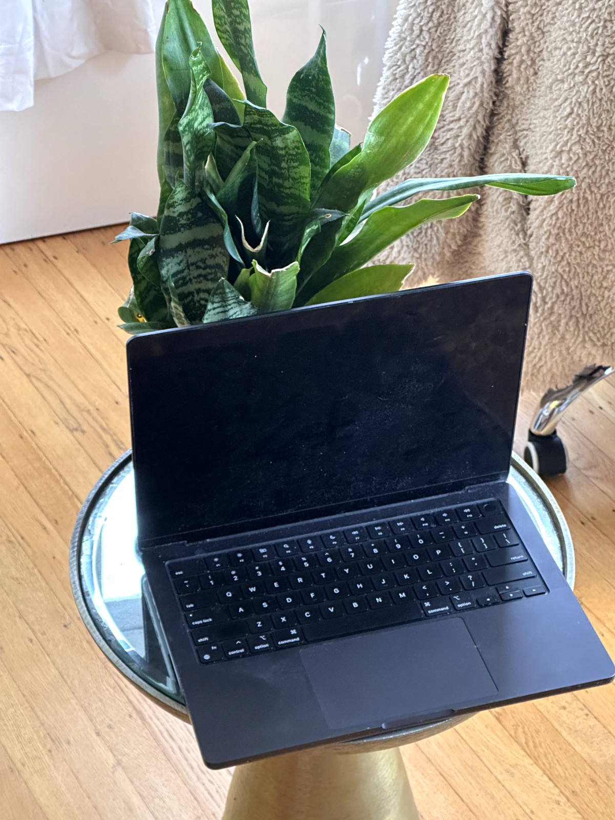 Apple MacBook Pro 14" M4