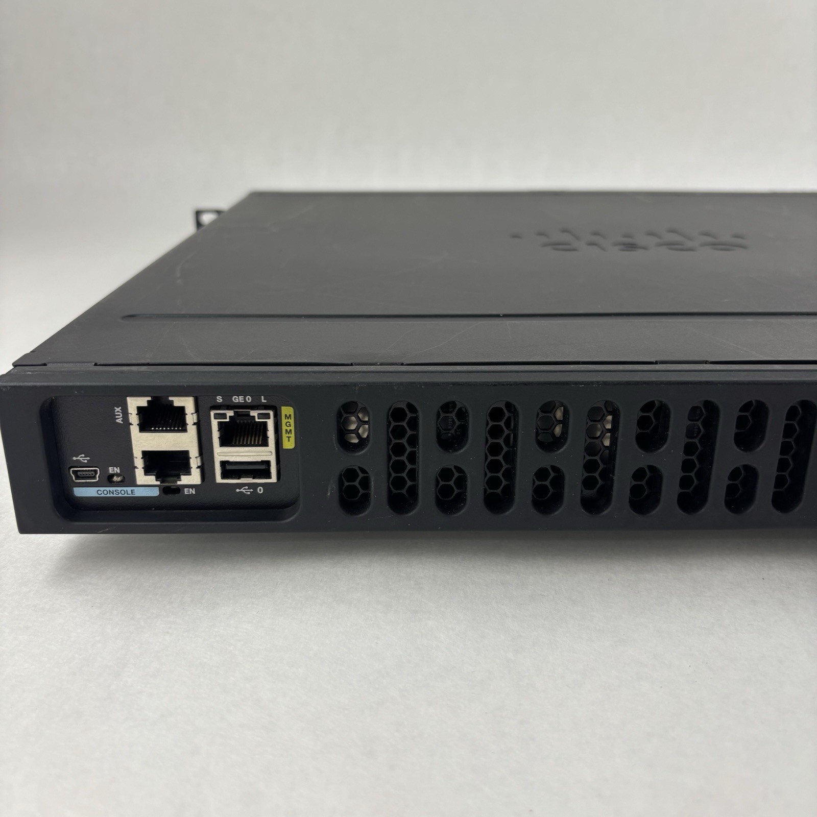 Cisco ISR 4331 Router