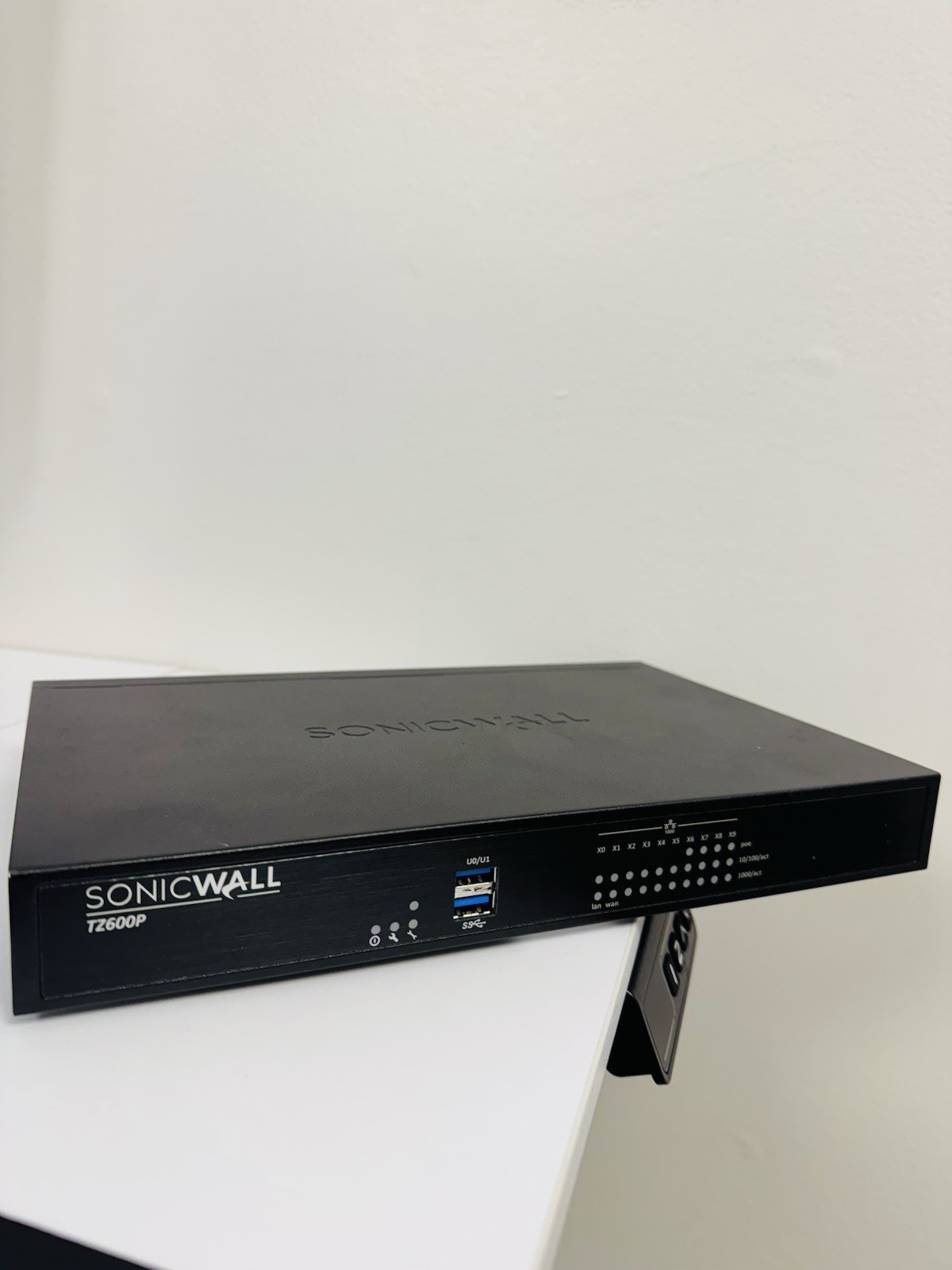 SonicWall TZ600 Firewall